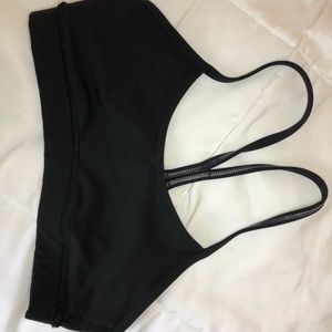 Lululemon sports bras
